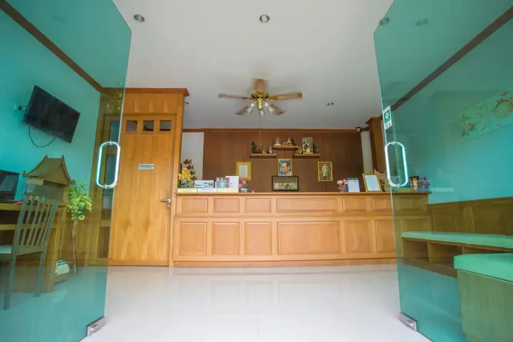 Тхаланг: Phuket Airport Villa