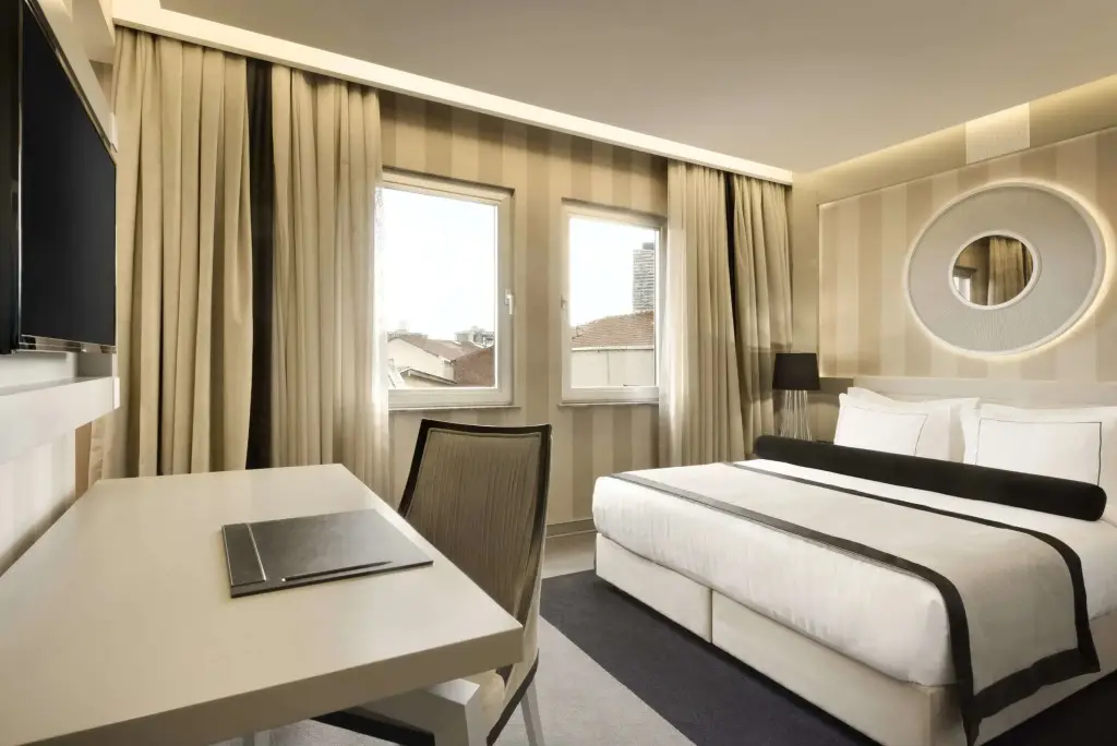 Стамбул: Ramada Hotel & Suites by Wyndham Istanbul Sisli