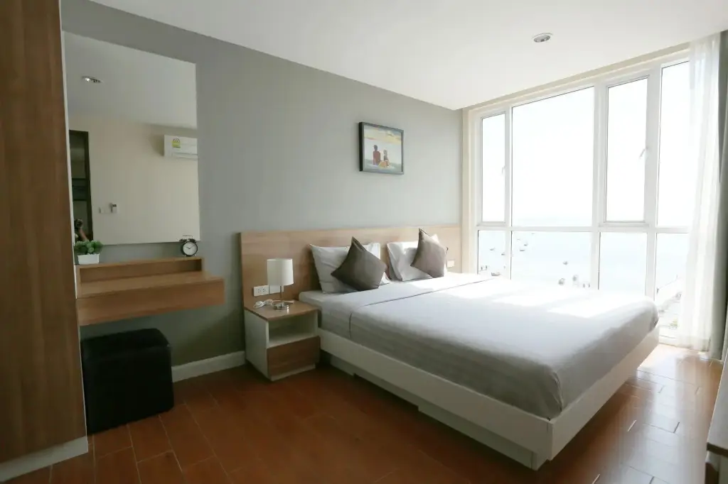 Чонбури: BBG Seaside Luxurious Service Apartment
