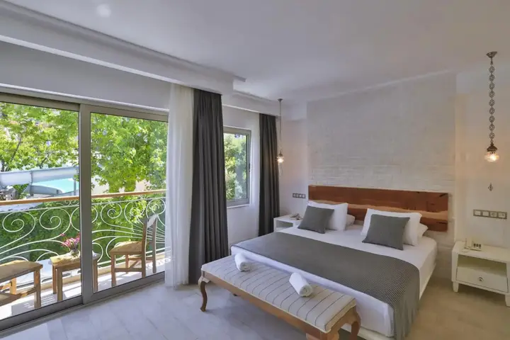 Каш: Arnna Hotel