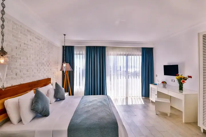 Каш: Arnna Hotel