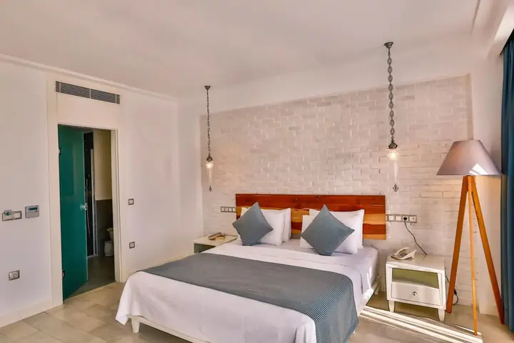 Каш: Arnna Hotel