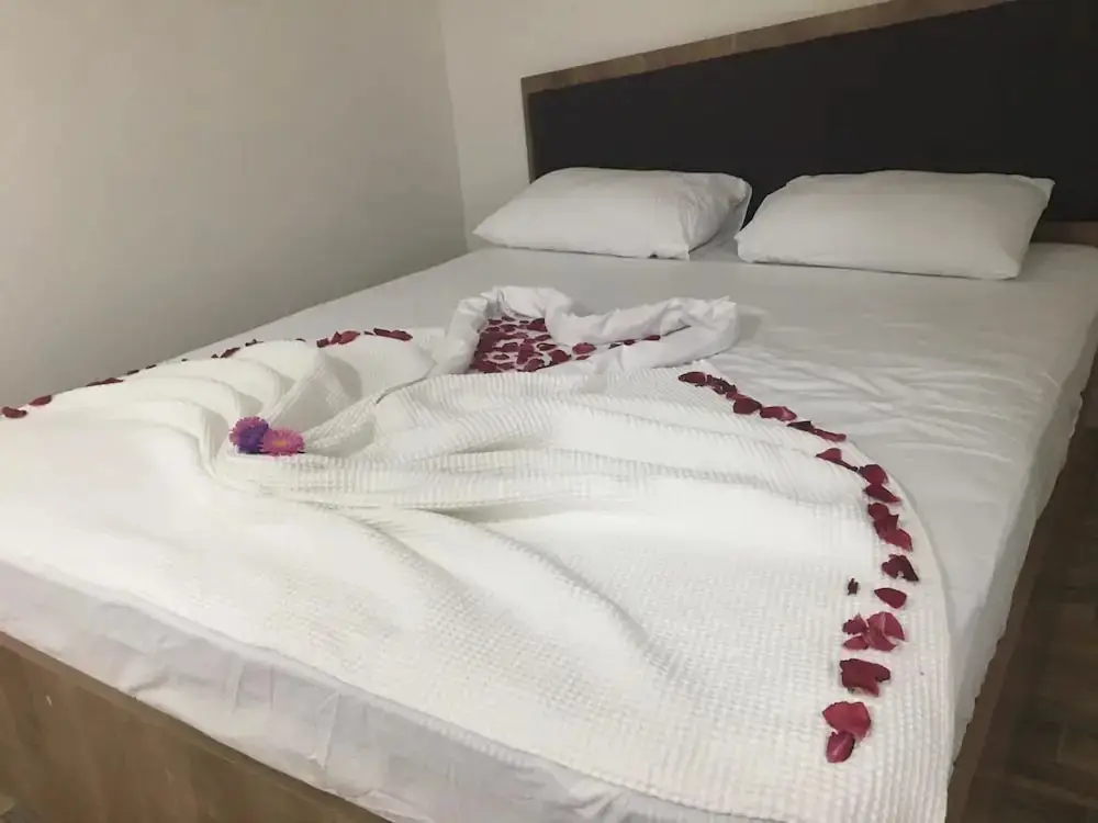 Юмурталык: Triton Apart Otel
