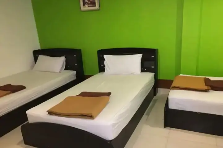Краби: Lucky Guest House