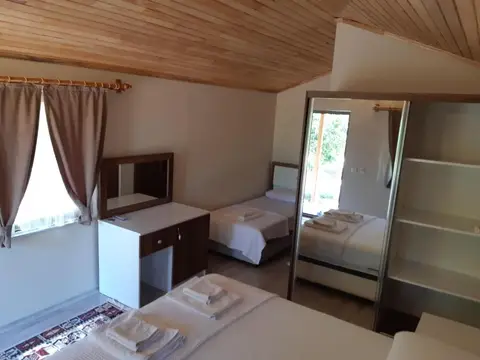 Secret Garden Bungalows & Tent Hotel — фото 1
