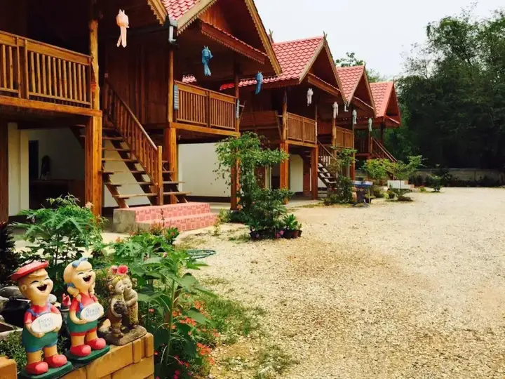 Лоэй: Srithong Resort
