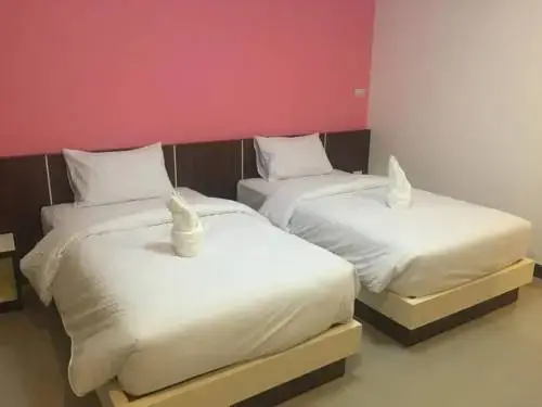 Маха Сарахам: PhunsukGrand Hotel