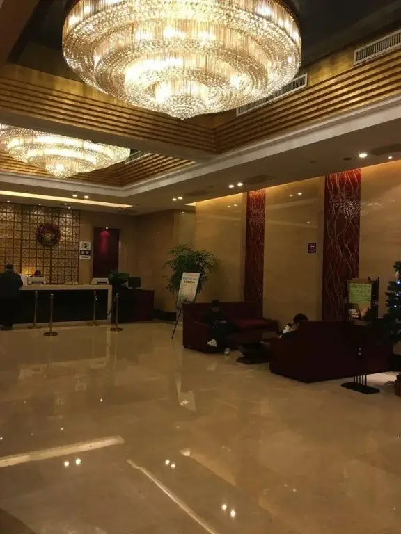 Dacheng International Hotel — фото 1