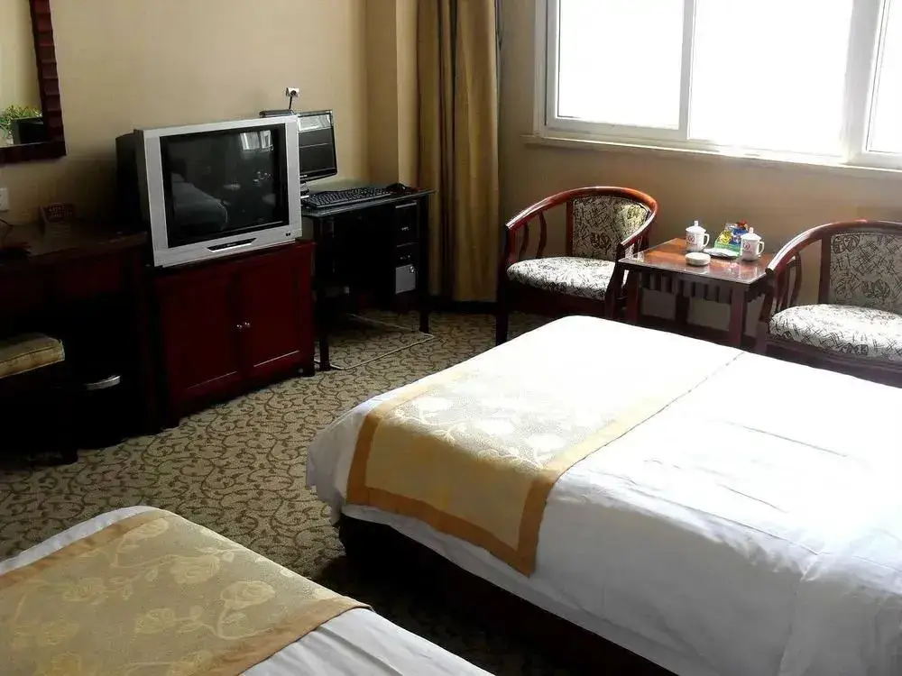 Линьи: Yonghe Business Hotel