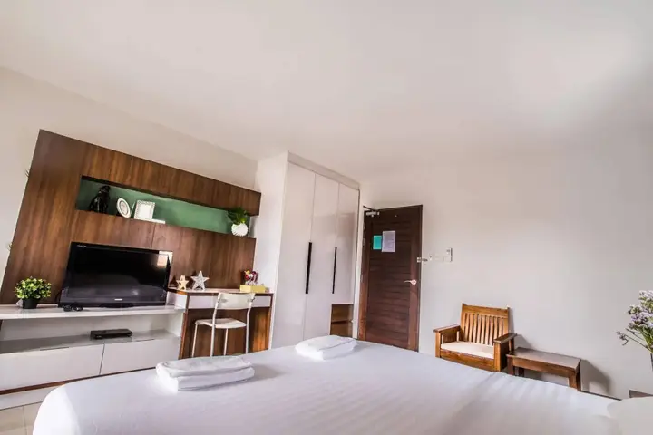 Чонбури: Central Place Serviced Apartment