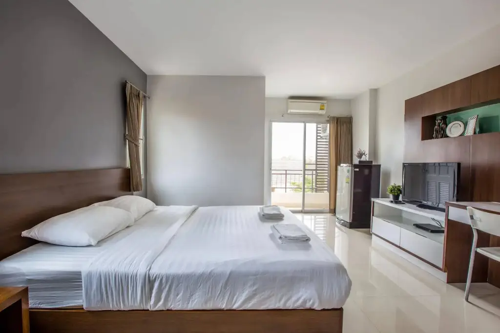Чонбури: Central Place Serviced Apartment