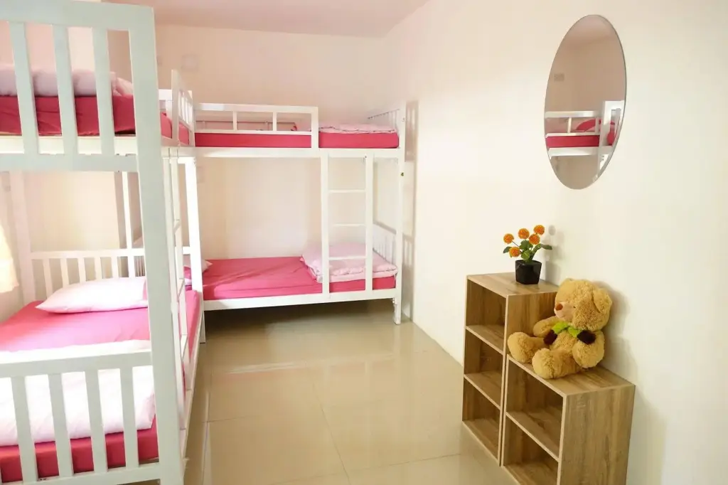 Бангкок: 1Sabai Hostel