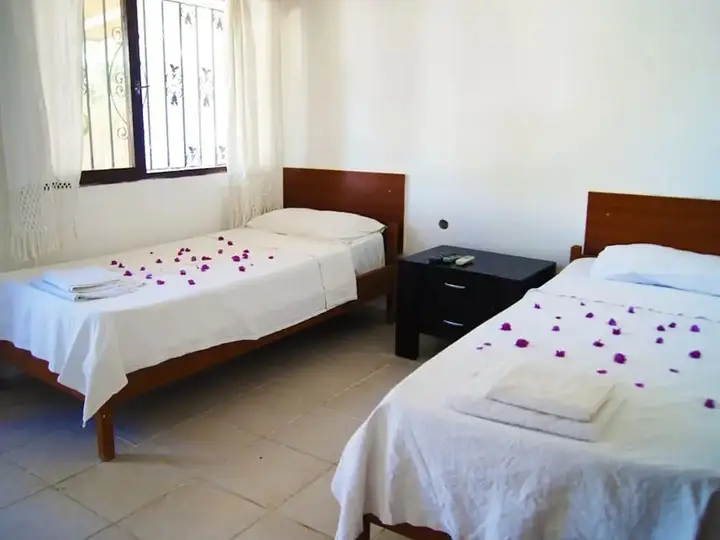 Битез: Poyraz Apart Motel