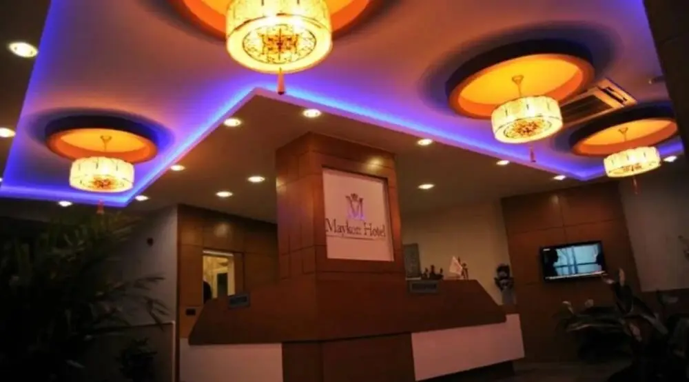 Чиврил: Maykon Hotel