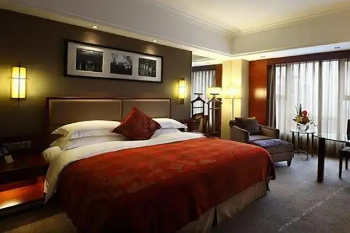 Чанша: Grand Sun City Changsha