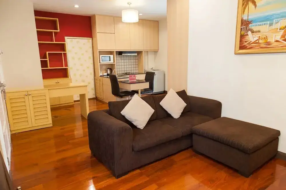Бангкок: ZEN Rooms Ekkamai 10 Suites