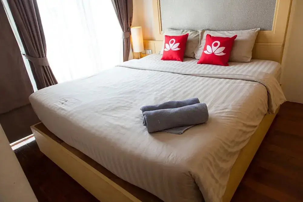 Бангкок: ZEN Rooms Ekkamai 10 Suites