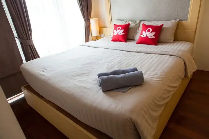 Бангкок: ZEN Rooms Ekkamai 10 Suites