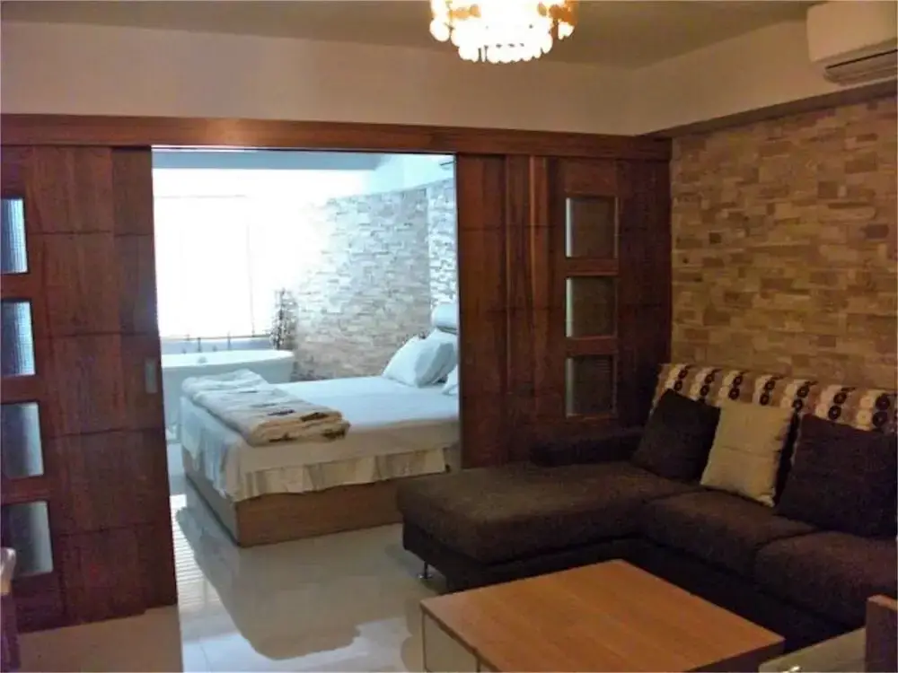 Муанг: Kata Plaza 1 bedroom Apartment