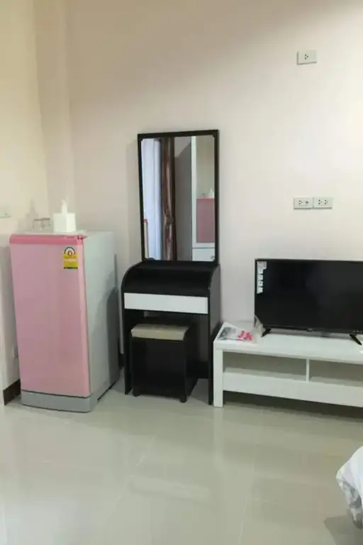 Сирача: Thana Apartment