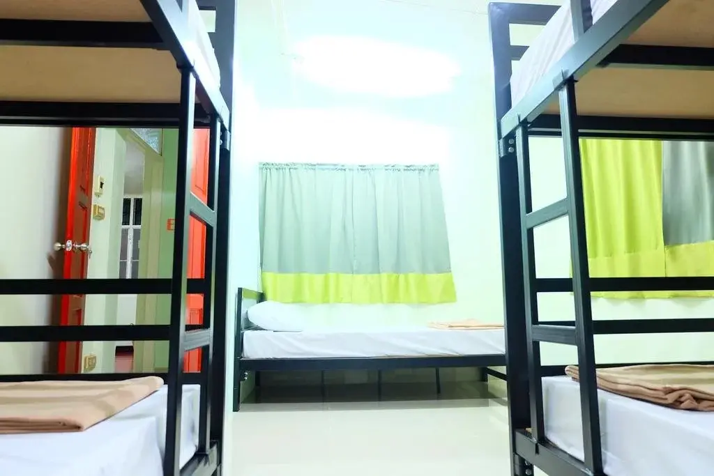 Бангкок: The Vintage Hostel Bangkok
