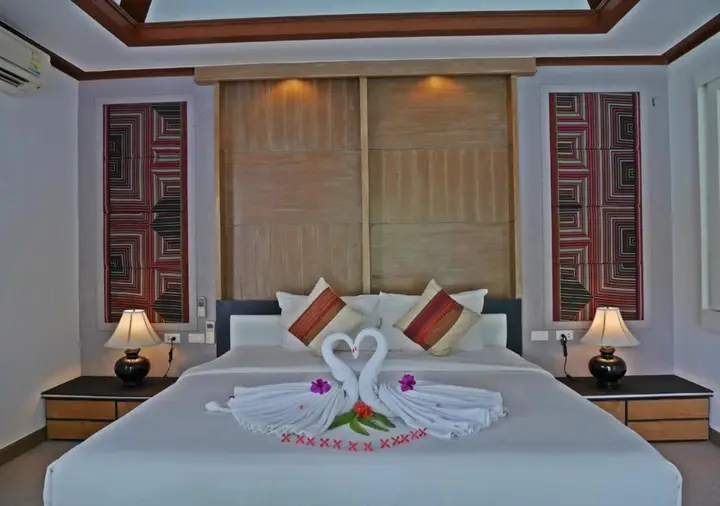 Тхаланг: Suriyasom Villa