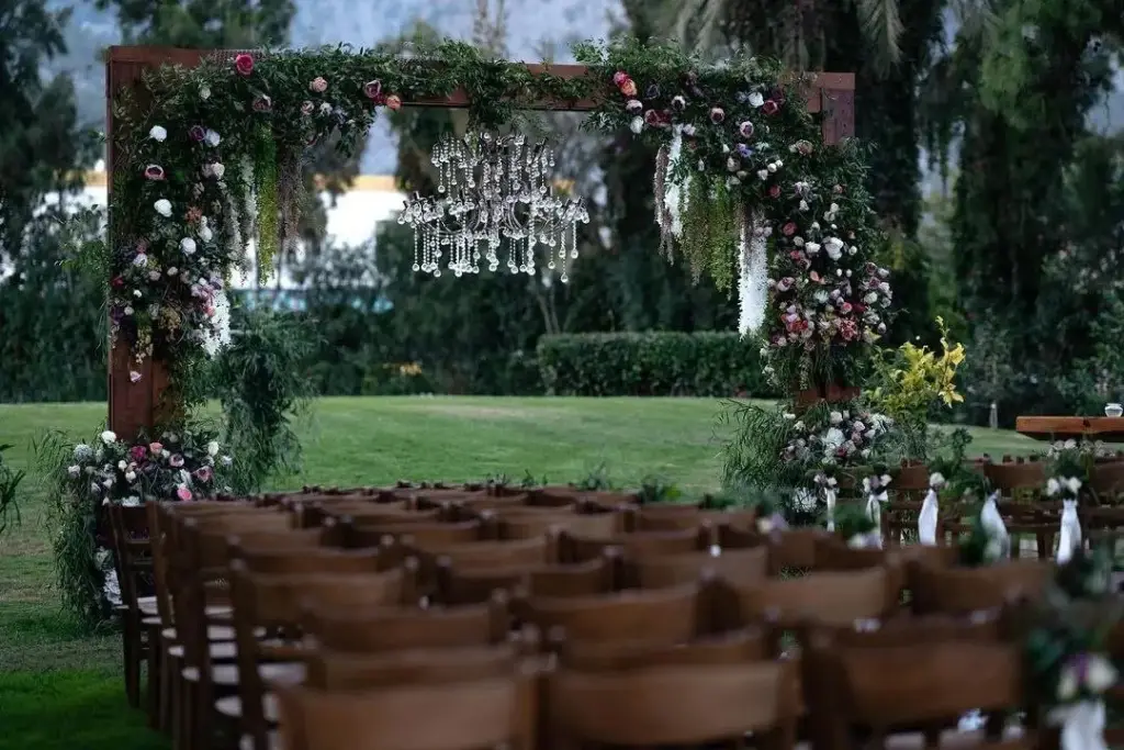 carousel image 3