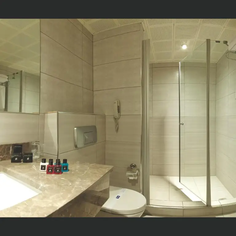 Измир: Susuzlu Hotel