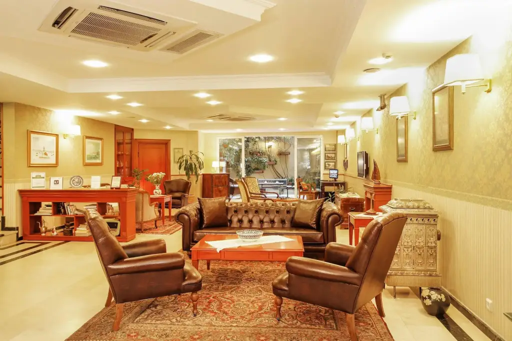 Стамбул: Hotel Erguvan