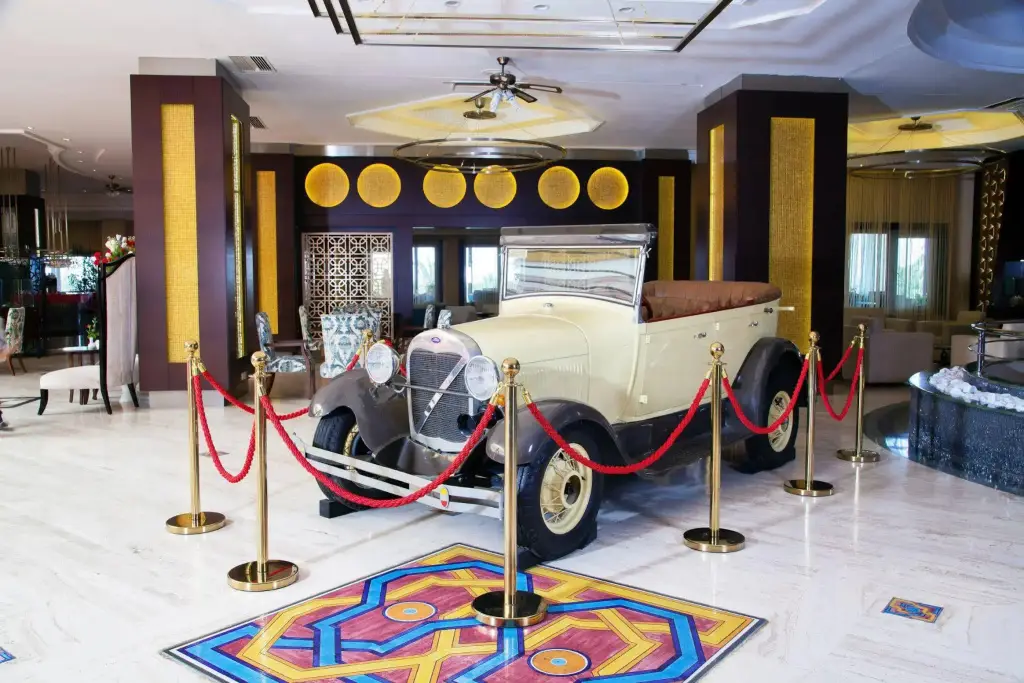 carousel image 1