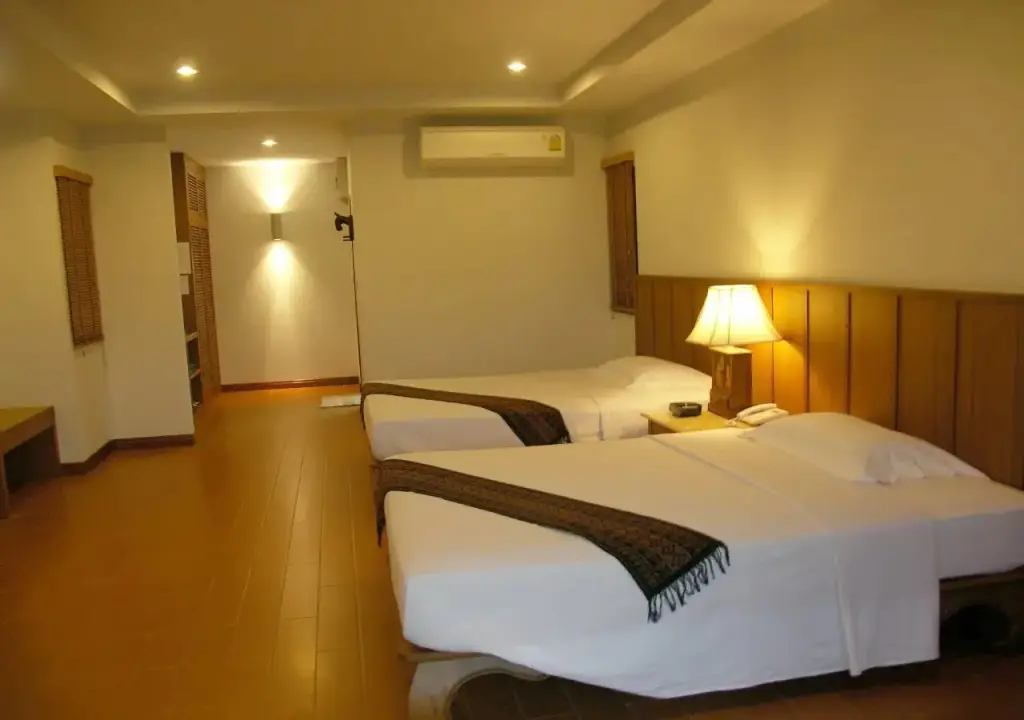 Банг-Сапхан: Sailom Resort Bangsaphan
