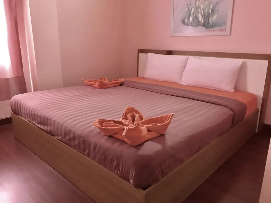 Кхлонг-Янг: Ponlaan Apartment