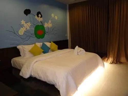 Ко-Пханган: V2 Seagate Hip Hotel