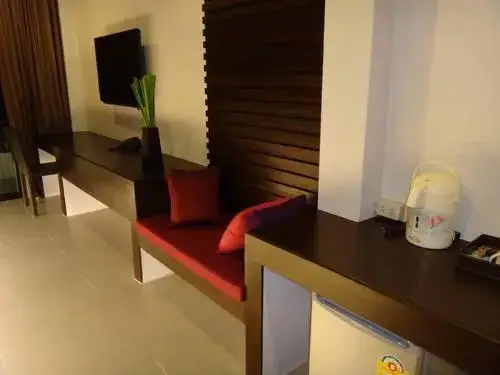Ко-Пханган: V2 Seagate Hip Hotel