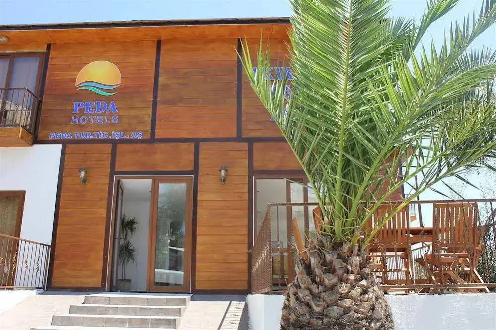 Peda Hotels Akvaryum Beach — фото 1