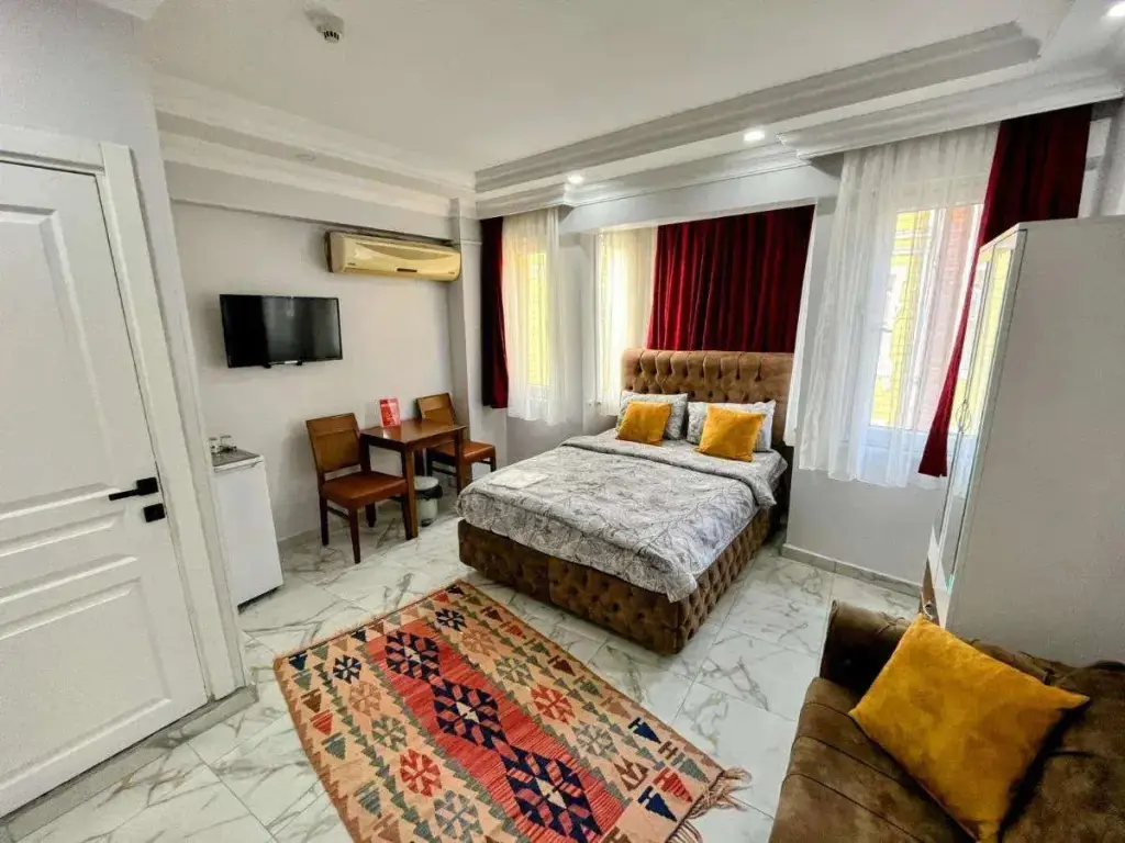 Стамбул: Pembe Hotel