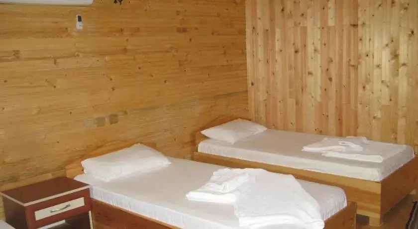 Чиралы: Rose Pension