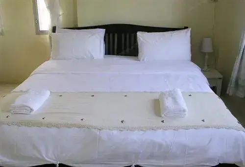 Сураттхани: Serene Guest House