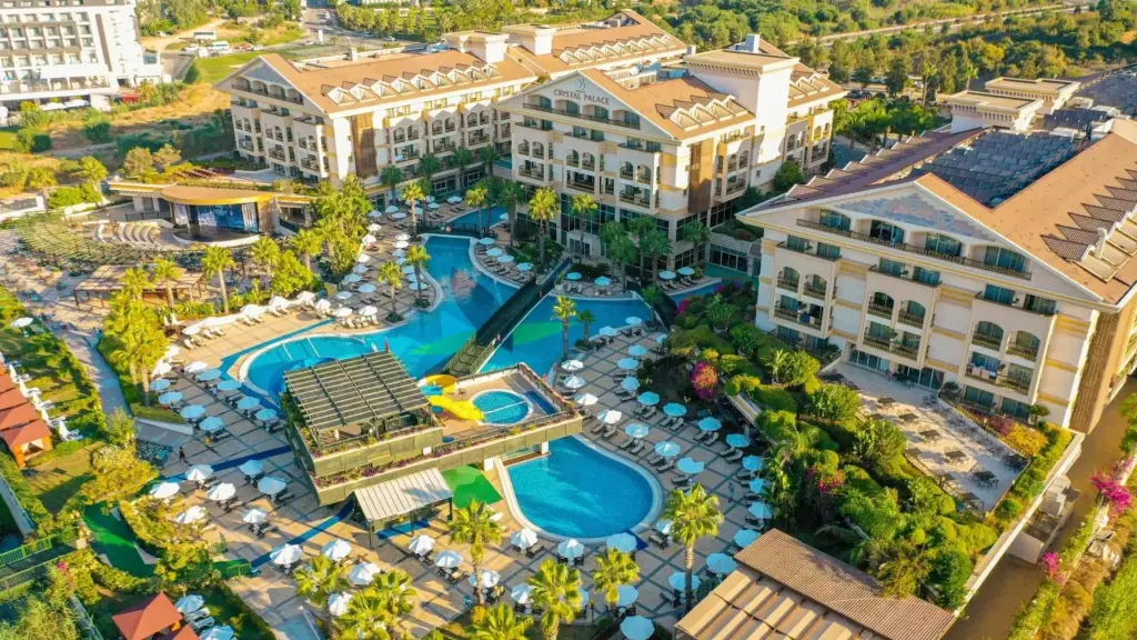 Отель Diamond Excellence Resort & Spa — фото 1