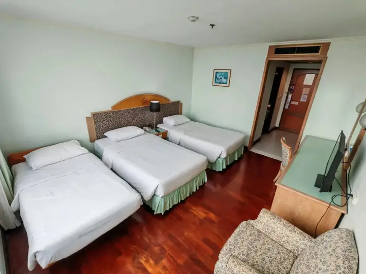 Бангкок: Grand Tower Inn Rama VI Hotel