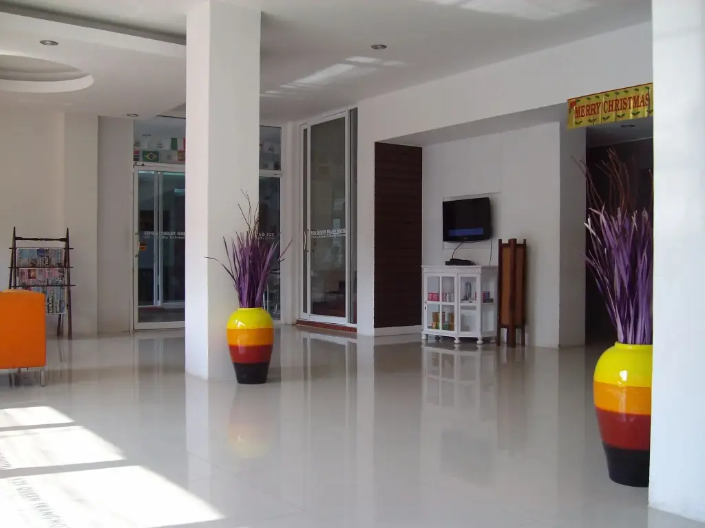 Транг: S2S Queen Trang Hotel