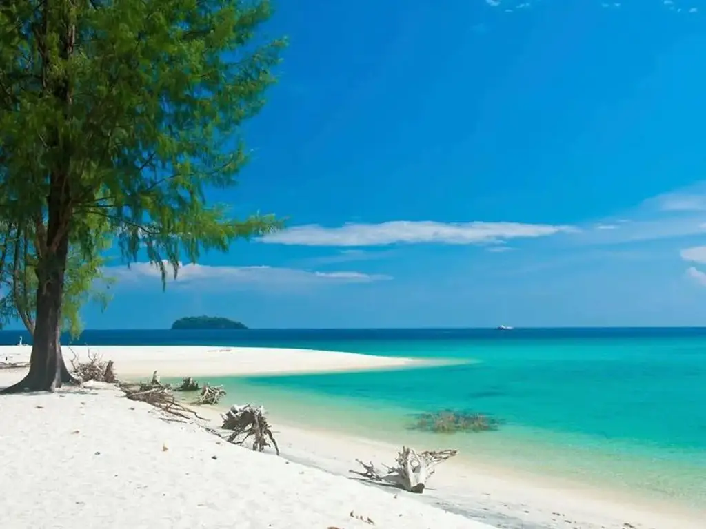 Ко-Липе: Blue Tribes Garden Beach Resort
