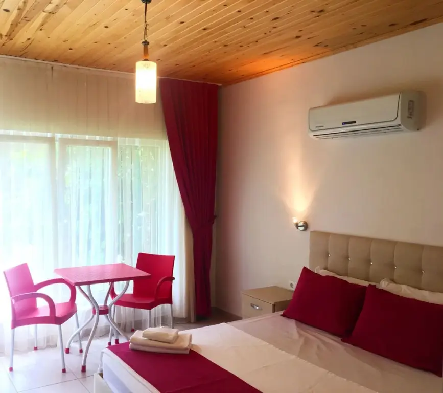Чиралы: Dolunay Apart Otel