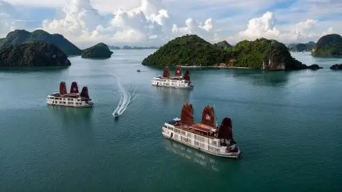 Халонг: Halong Glory Cruise