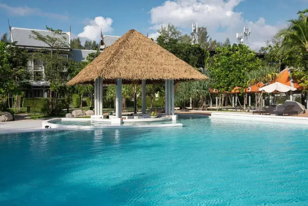 Такуа-Тунг: Курортный отель Natai Beach Resort