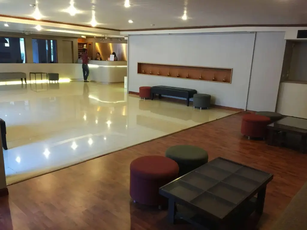 Бангкок: Paradise Sukhumvit