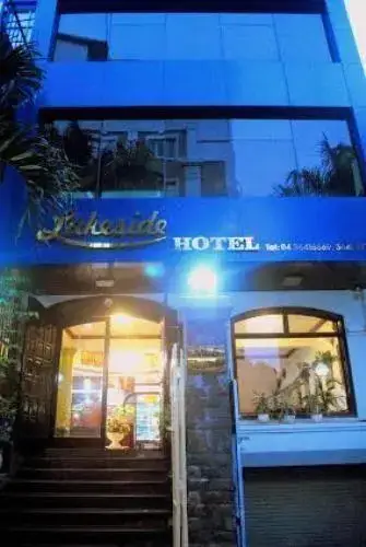 Lakeside Hotel — фото 1