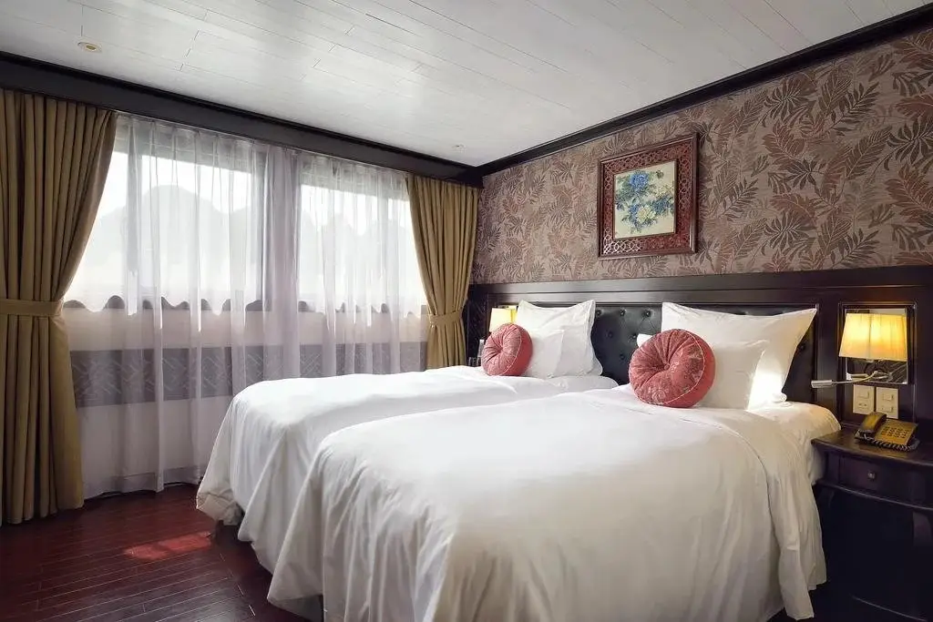 Халонг: Paradise Luxury Cruise