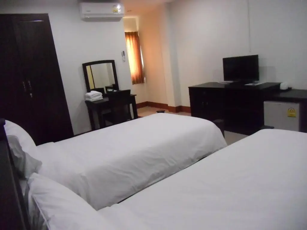 Сураттхани: Na Chaidej Hotel