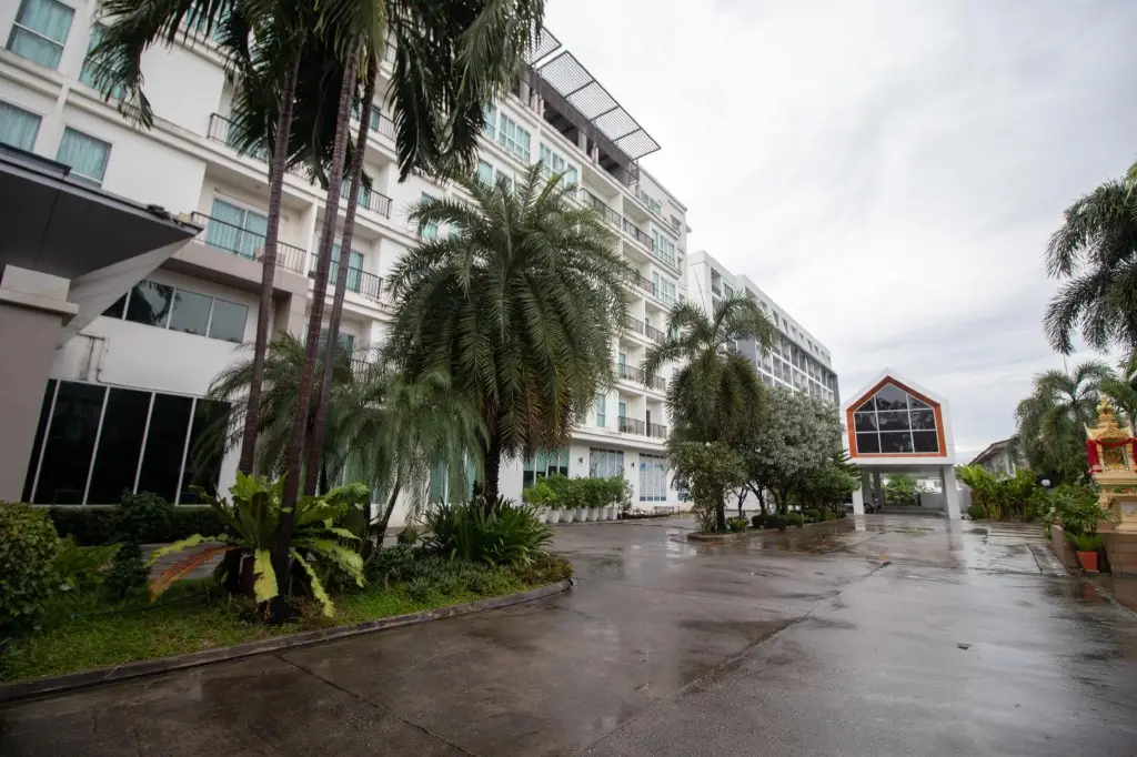 Phavina Hotel & Grand Boutique Rayong — фото 1